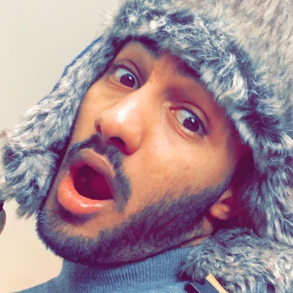 Meet your Posher, Attar - Picture 1 of 1